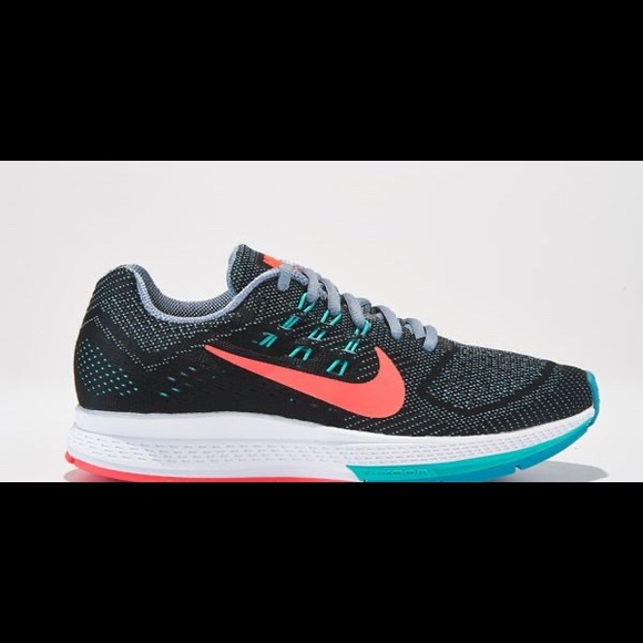 NIKE AIR ZOOM STRUCTURE - Picture 15 of 15